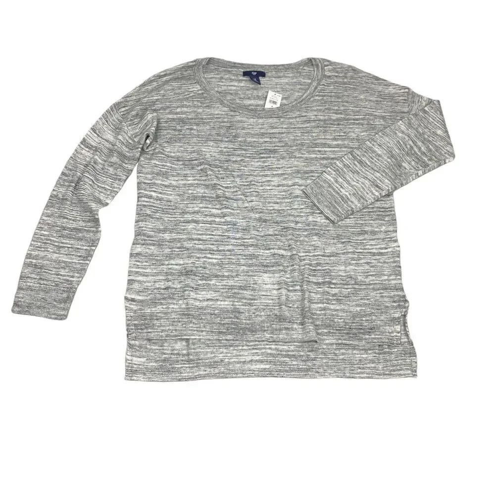 Gap Women's Drop Shoulder Light Gray Sweater size Medium NEW